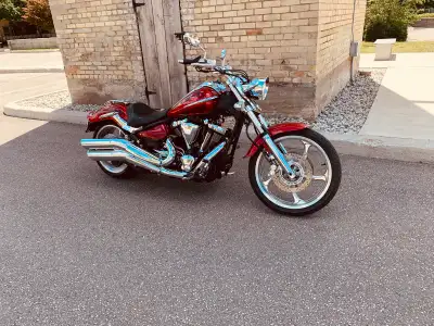 This Yamaha Raider S is a powerful cruiser/chopper with a 1854cc engine, Rare find, offering exhilar...