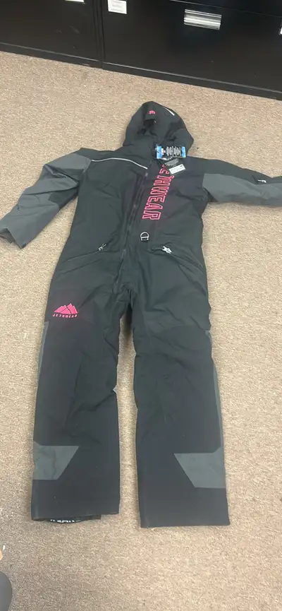  Snowsuit - Snowmobile youth 14-16  Ladies small New , View more