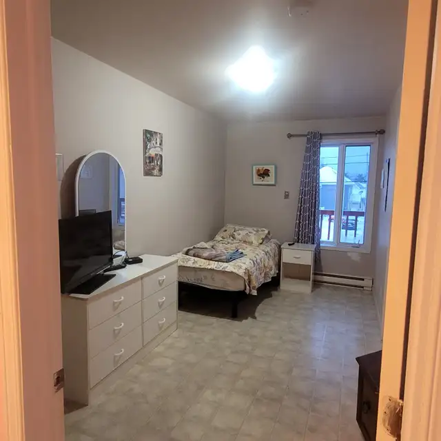 Chambres in Room Rentals & Roommates in Rimouski / Bas-St-Laurent - Image 10