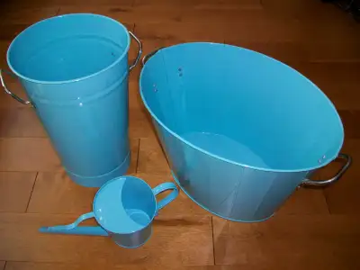 Set de jardinières cuves / bacs à fleurs / sceau + arrosoir, View more