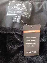 New Men's winter jacket TacVasen size 2XL, detachable hood $25