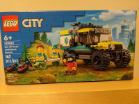 Lego City 4x4 off-road ambulance brand New