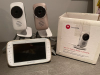 2 CAMERAS!!  Motorola baby monitor with extra stand alone camera