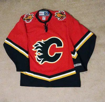 Vintage CCM Calgary Flames NHL Blank Hockey Jersey Size-M, View more