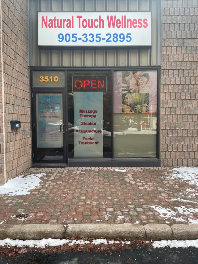 Excellent Massage - Mainway Burlington in Massage Services in Oakville / Halton Region - Image 2