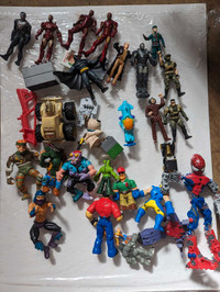 Toy / action figure lot 