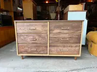 Stunning 6 Drawer Dresser