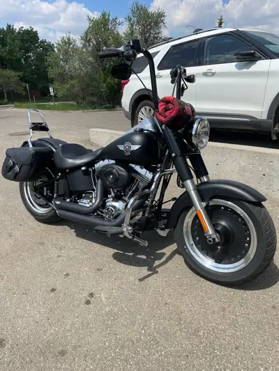 Looking to trade or swap plus cash on my end for a Roadglide or streetglide trade up or down this Ha...