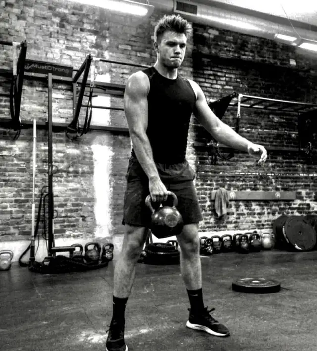Online Functional Fitness & Athletic Performance Coaching