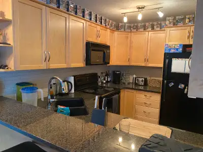 Town house For Rent In Glamis Green SW