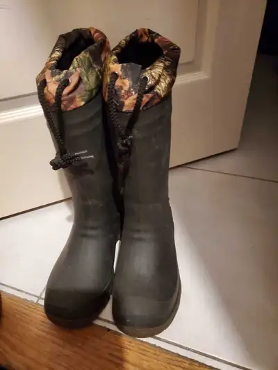 Kamik Insulated Rubber Winter Waterproof Boots Men's Sz 8, View more