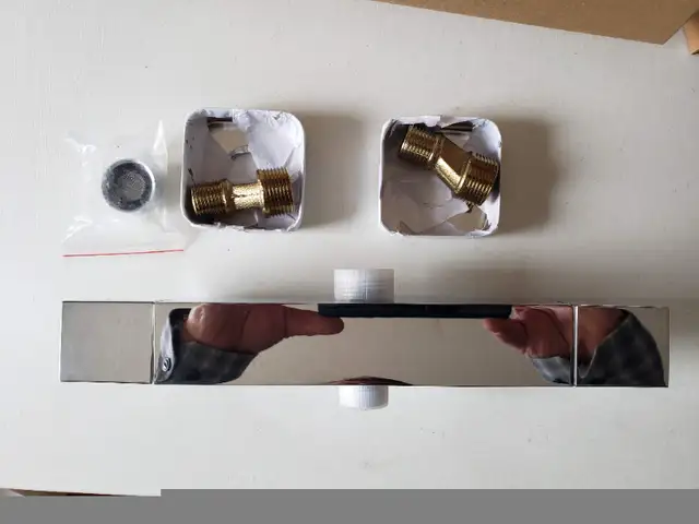 JetCloud Thermostatic Bath Shower Control Chrome in Bathwares in Mississauga / Peel Region - Image 3