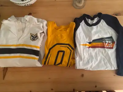 Queen's University clothing - Best offer, View more