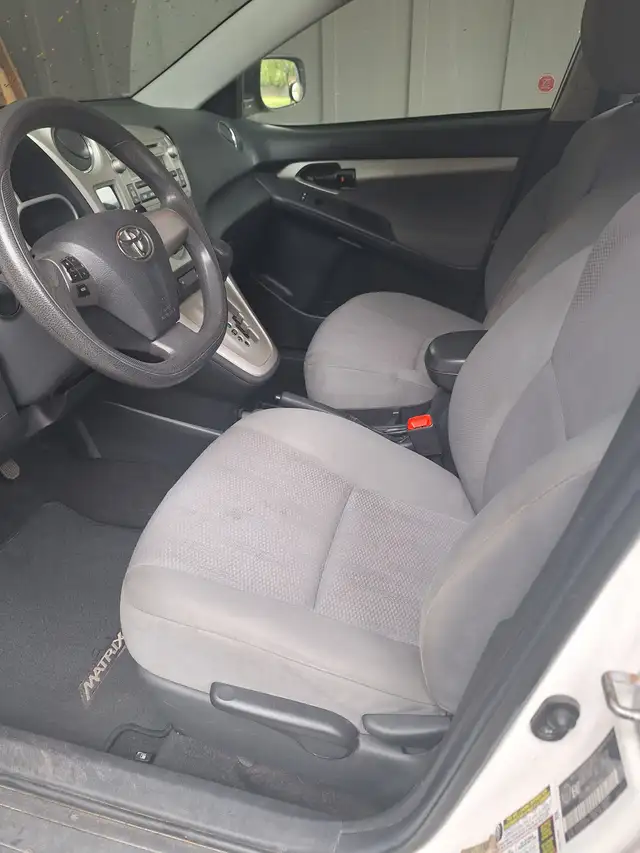 2012 Toyota Matrix for sale in Cars & Trucks in Sunshine Coast - Image 10