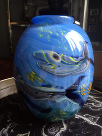 Art Glass Vase - Signed Karl Shantz