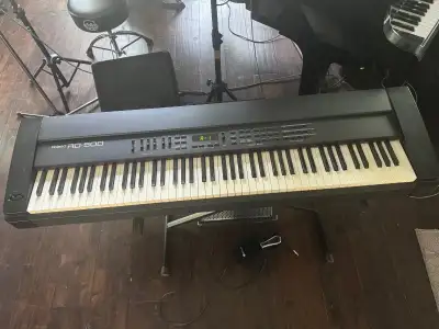 Roland DR-500 Electronic Grand Piano +, View more