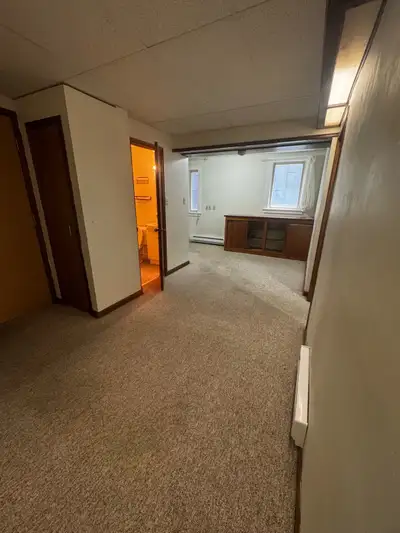 Great Location! On King St North, in Waterloo. Within walking distance to groceries, restaurants, ca...