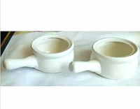 2 white ceramic  Round Au Gratin Dishes