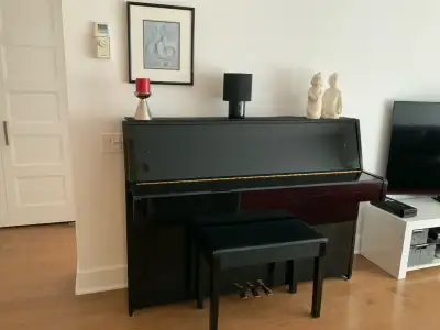 Piano Yamaha, View more