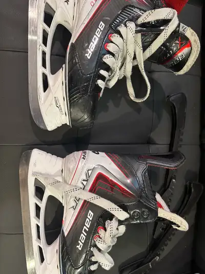 equipement hockey, View more