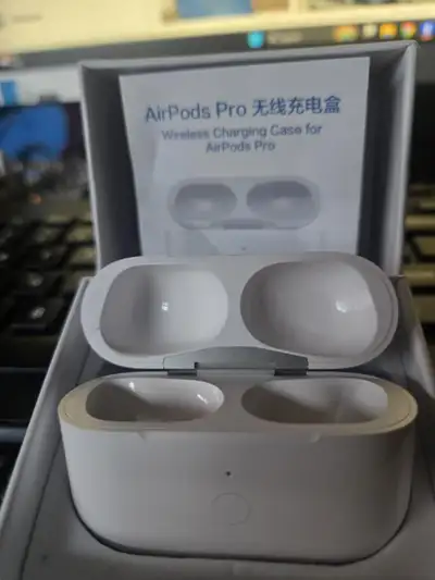 AIRPODS PRO WIRELESS CHARGING CASE, View more