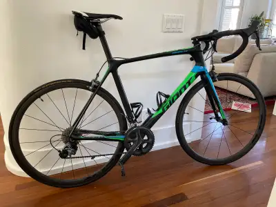 Giant Advanced Pro1 ** 58cm ** SLR0 wheels **, View more