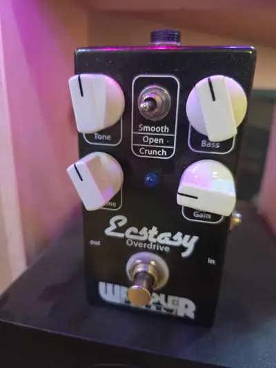 For sale is a hard to find Wampler Ecstasy Overdrive. It gives off that smooth dumbell overdrive but...