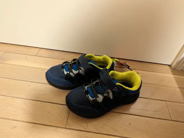 Joe Fresh Boys shoes, size 12 - new! in Kids & Youth in City of Toronto - Image 4