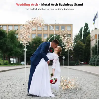 Condition - Like new Create a stunning focal point for your wedding with the Metal Arch Backdrop Sta...