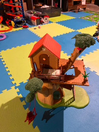 Calico Critters Adventure Treehouse