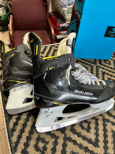 M4 SIZE 15 WIDE!!!!!!@@@REBOUND ON SIDNEY!, View more