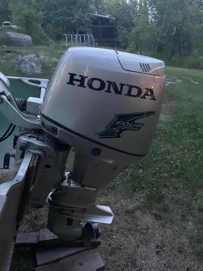 Honda 25 HP, 4 stroke motor, with electric start. Good running condition, serviced this spring. Will...