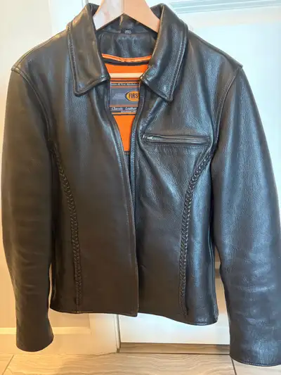Ladies leather jacket, View more