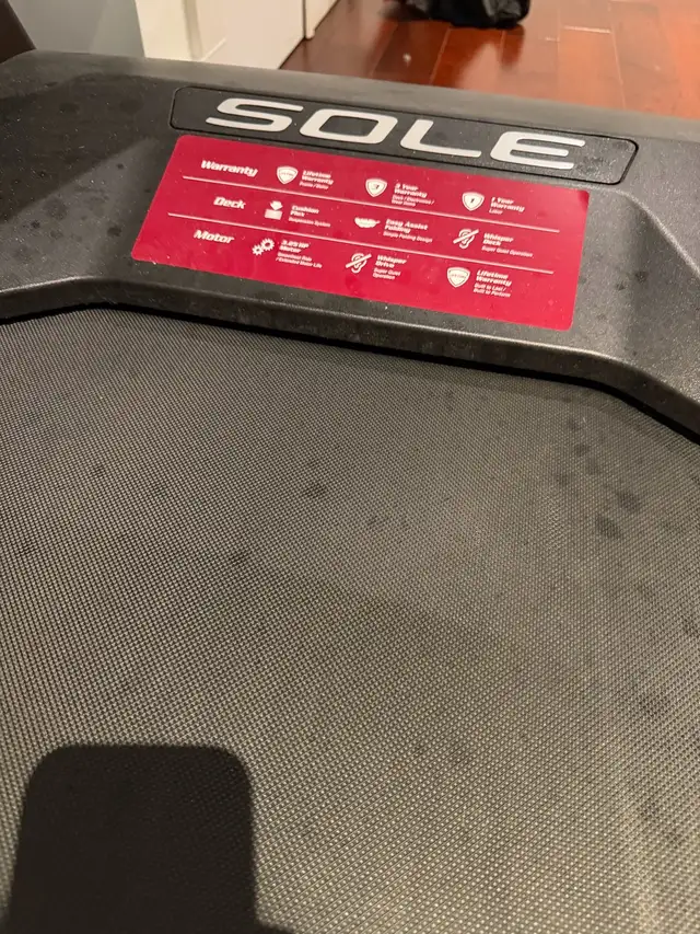 SOLE F65 Folding Treadmill in Exercise Equipment in City of Toronto - Image 6