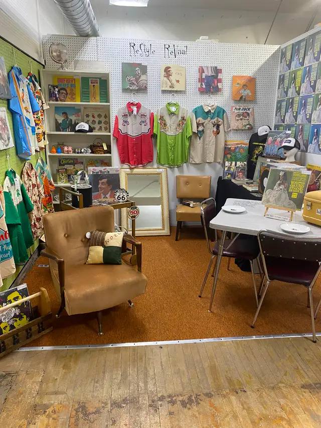 “ReStyle ReVival” Booth 21S at the Hamilton Antique Mall in Arts & Collectibles in Hamilton - Image 2