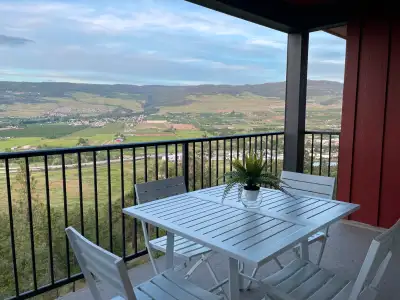 COMFORTABLE LIVING AREA (No Pets - No Smoking - No Drugs) Penthouse unit with big private balcony wi...