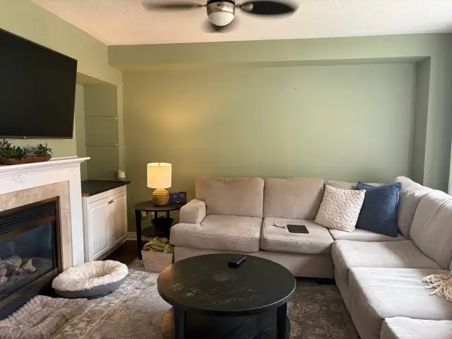 Painting 408909631801927680