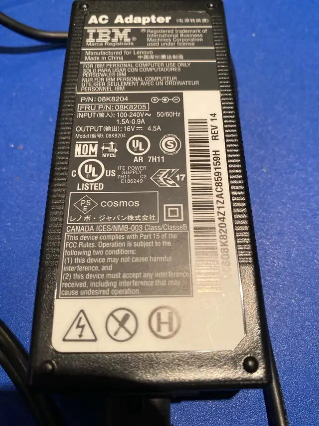 IBM Lenovo branded laptop power cord in Laptop Accessories in Ottawa - Image 3