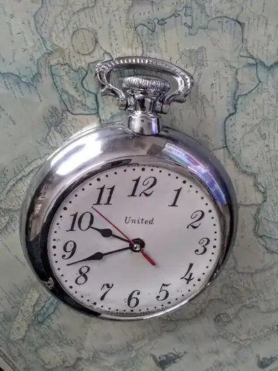 VINTAGE POCKET WATCH WALL CLOCK - brand: UNITED A UNIQUE PIECE. This used to be electrical but chang...