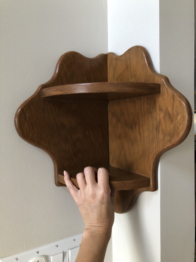 2 Solid oak shelves / Étagères en chêne massif Bibliothèques et