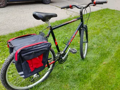Trek 800 Bike 26' tire 21' frame with Rear rack and Pannier bag, View more