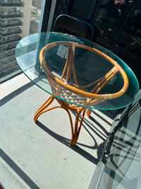 Round Glass table
