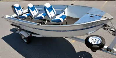 14 foot 6 inch 1995 Sea Nymph Aluminum boat - No leaks, 1999 Johnson 25hp 3 cylinder Long Shaft (20...