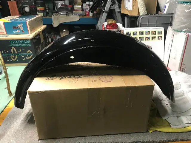 Original 1966  Harley Davidson Sportster front fender in Motorcycle Parts & Accessories in Oshawa / Durham Region - Image 4
