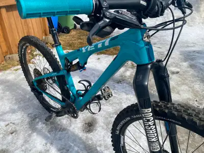 Yeti ASR 2017 – Small, View more