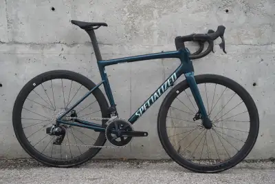 2025 Specialized Tarmac SL8 Expert AXS, View more