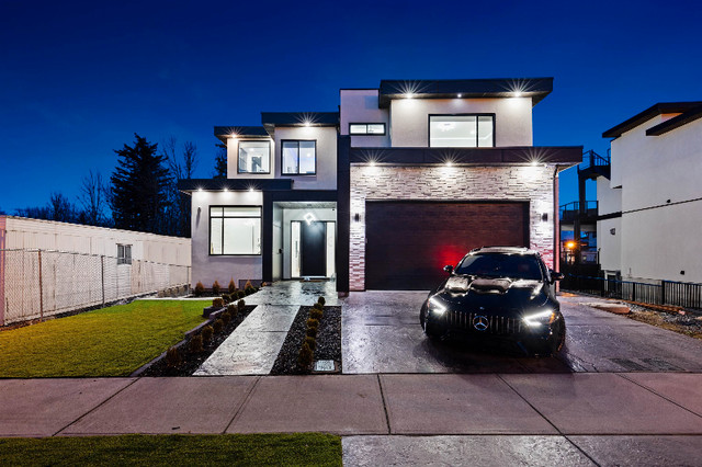 7BED/7BATH 5,181SQ.FT LUXURY HOME IN EAGLE MOUNTAIN ABBOTSFORD in Houses for Sale in Abbotsford