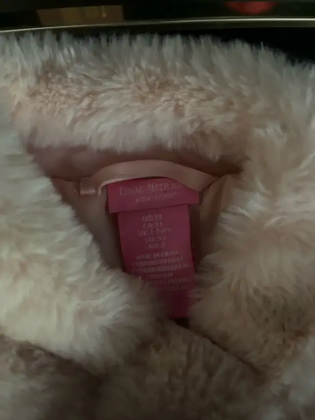 2T coat pink in Clothing - 2T in Kitchener / Waterloo - Image 3