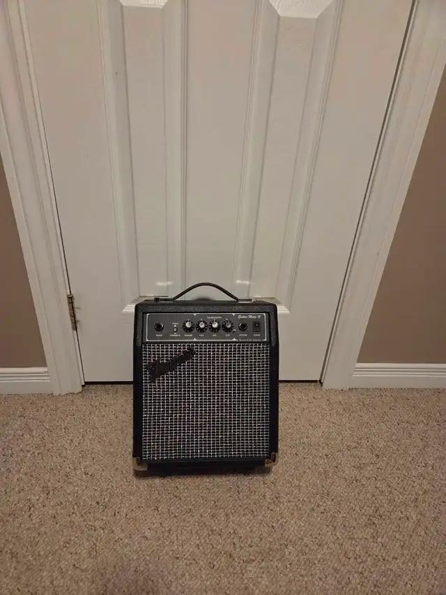 Traynor Amplifier  in Amps & Pedals in Oshawa / Durham Region - Image 3