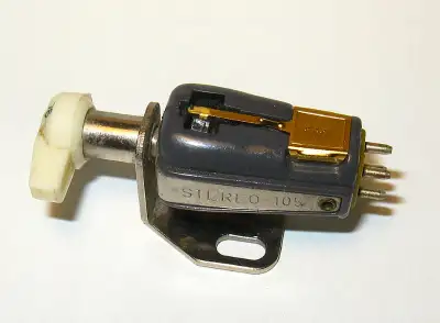 VINTAGE RONETTE SA250 RECORD PLAYER/PHONOGRAPH CARTRIDGE NEEDLE 33/45/78 Made in Holland Vintage 195...